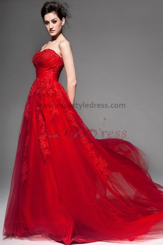 Home / 2015 New Arrival Red Lace Wedding Dresses Elegant Chapel Train ...