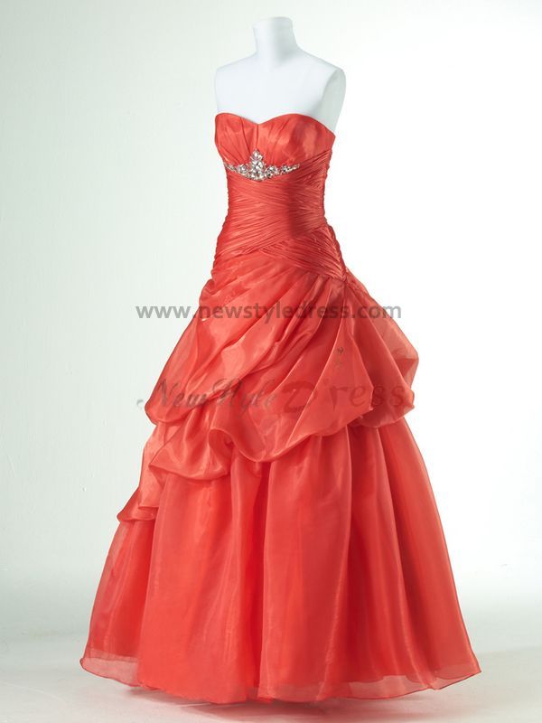 http://www.newstyledress.com/media/catalog/product/r/e/red_or_Purple_Sweetheart_Tiered_Ruched_Fall_Popular_prom_dresses_np-0170.jpg