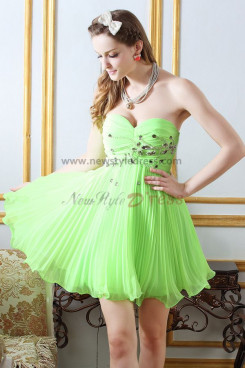 Green Sweetheart a-line Above Knee Chest With beading Homecoming Dresses nm-0224